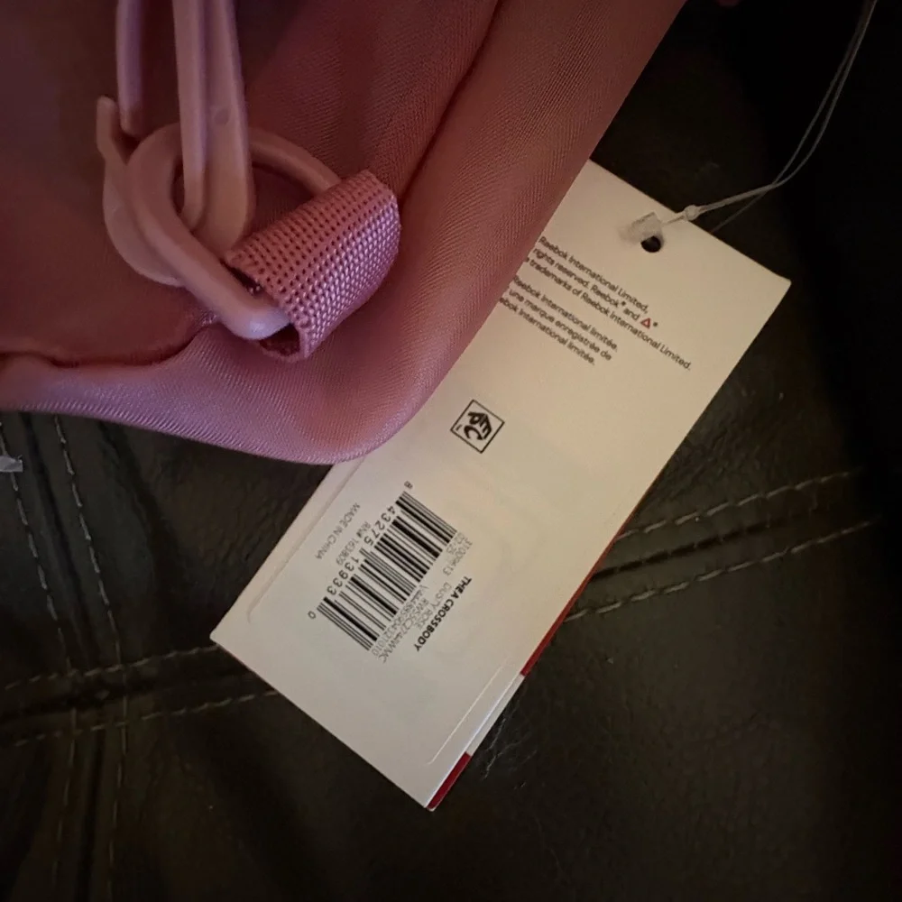 Reebok Dusty Pink Sling Backpack - Picture 4 of 4